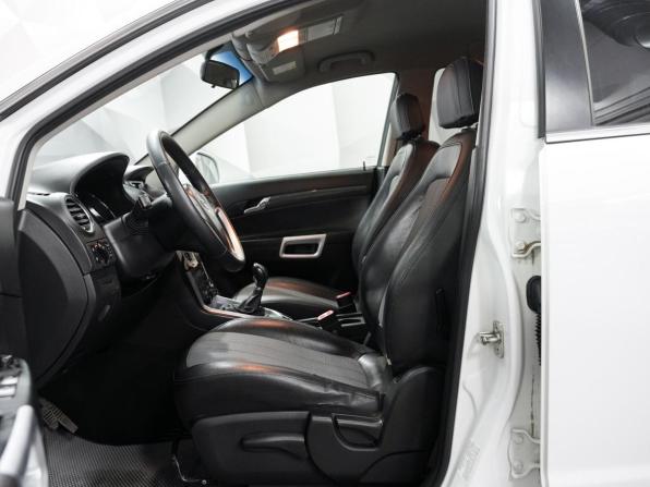 Opel Antara I Рестайлинг с пробегом 2013 года, цена 1 249 000 рублей, 107116 км, внедорожник, Автокод Объявления