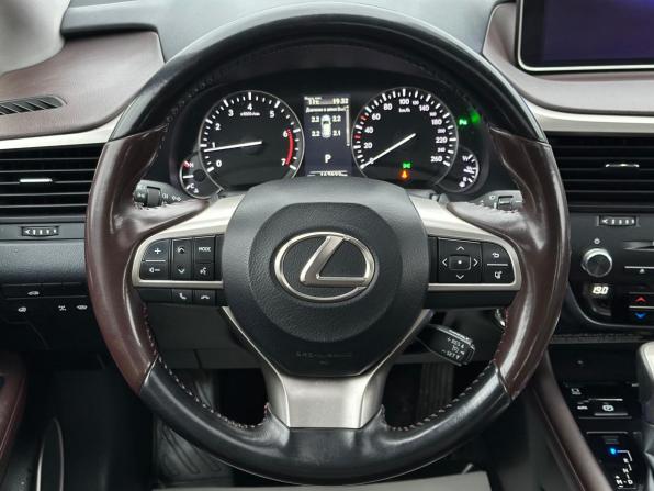 Lexus RX IV с пробегом 2018 года, цена 4 000 000 рублей, 167500 км, внедорожник, Автокод Объявления