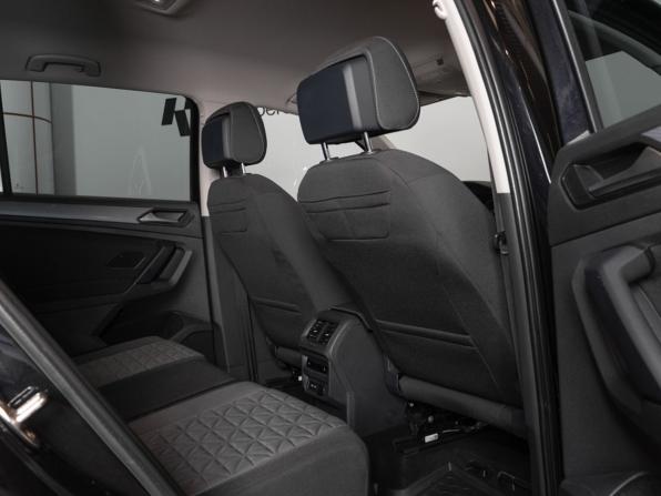 Volkswagen Tiguan II Рестайлинг с пробегом 2021 года, цена 3 038 524 рубля, 26552 км, внедорожник, Автокод Объявления
