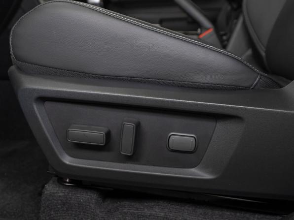 Mitsubishi L200 VI с пробегом 2025 года, цена 5 300 000 рублей, 50 км, пикап, Автокод Объявления