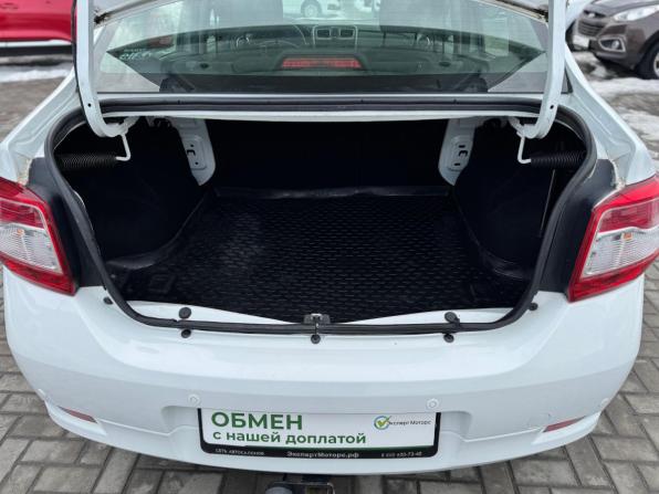 Renault Logan II с пробегом 2015 года, цена 845 000 рублей, 98000 км, седан, Автокод Объявления