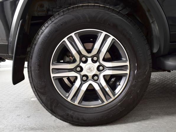 Toyota Fortuner II с пробегом 2018 года, цена 3 785 995 рублей, 204693 км, внедорожник, Автокод Объявления
