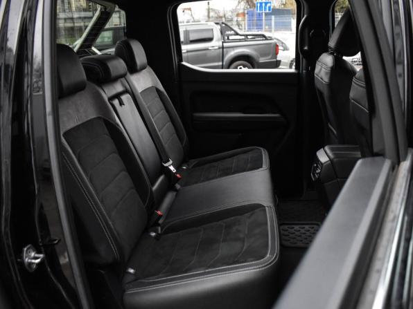 Volkswagen Amarok II с пробегом 2023 года, цена 8 300 000 рублей, 16283 км, offers.body_type.unknown, Автокод Объявления