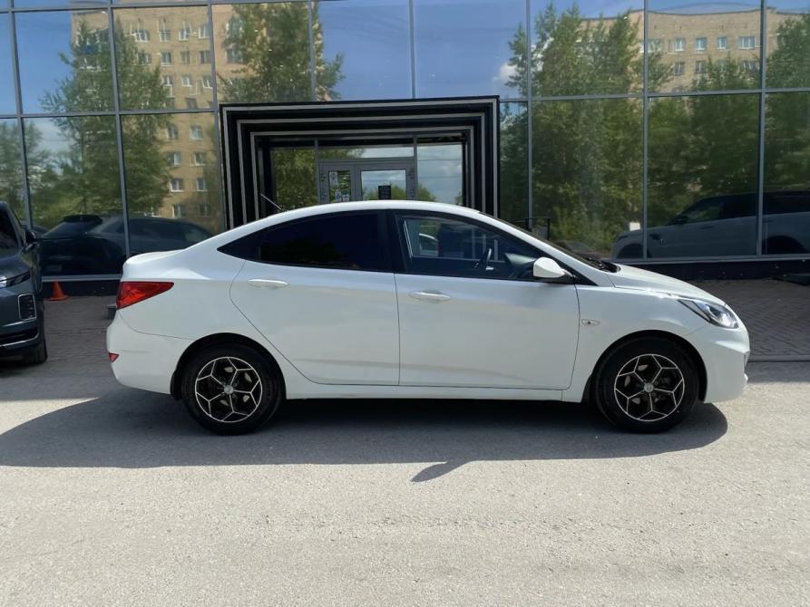 Hyundai Solaris I Екатеринбург  - изображение 12