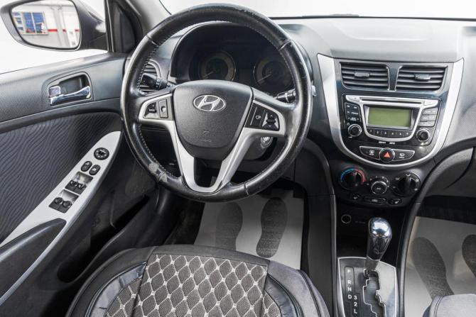 Hyundai Solaris I с пробегом 2011 года, цена 699 000 рублей, 160000 км, седан, Автокод Объявления