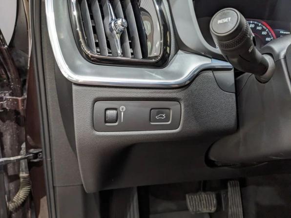 Volvo XC60 II с пробегом 2020 года, цена 3 689 000 рублей, 61632 км, внедорожник, Автокод Объявления