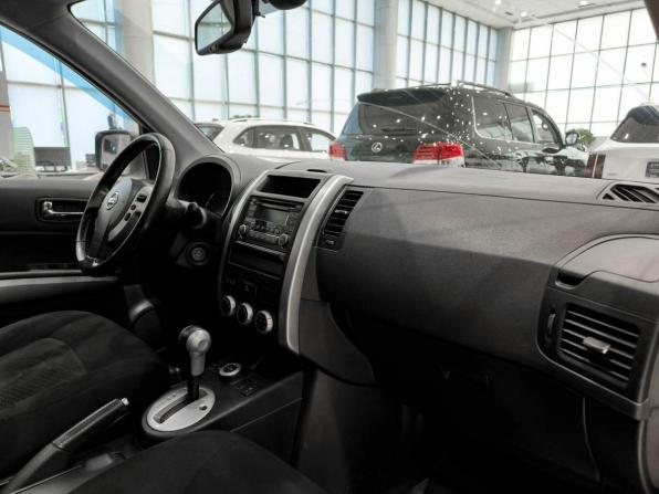 Nissan X-Trail II Рестайлинг с пробегом 2013 года, цена 1 250 000 рублей, 216846 км, внедорожник, Автокод Объявления