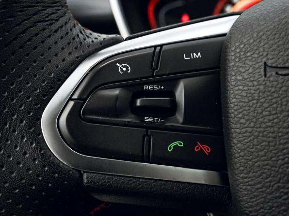 Geely Coolray I с пробегом 2022 года, цена 1 799 000 рублей, 44859 км, внедорожник, Автокод Объявления