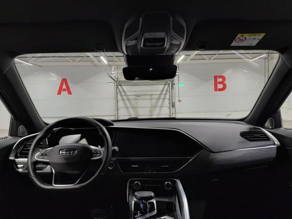 Geely Tugella I Рестайлинг с пробегом 2023 года, цена 2 899 000 рублей, 39366 км, внедорожник, Автокод Объявления