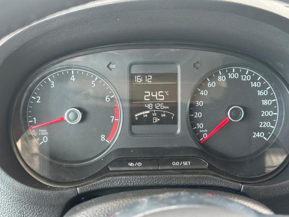 Volkswagen Polo V Рестайлинг с пробегом 2019 года, цена 1 390 000 рублей, 48126 км, седан, Автокод Объявления