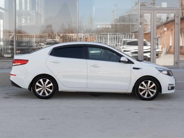 Kia Rio III Рестайлинг с пробегом 2015 года, цена 850 000 рублей, 297000 км, седан, Автокод Объявления