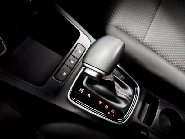 Kia Rio IV Рестайлинг с пробегом 2021 года, цена 1 725 000 рублей, 35989 км, седан, Автокод Объявления