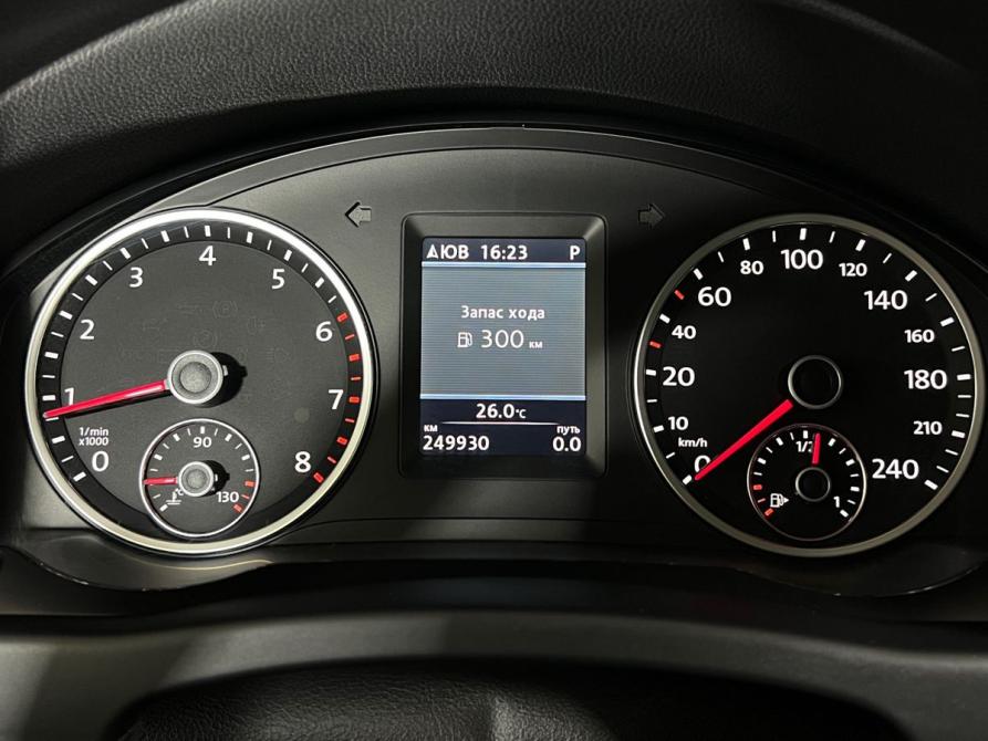 Volkswagen Tiguan I Рестайлинг Москва  - изображение 17
