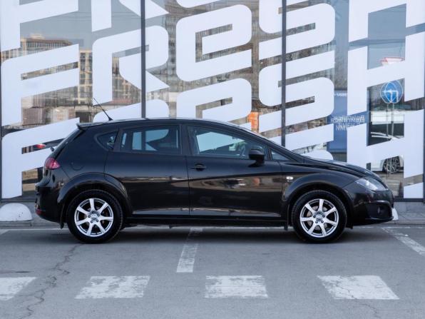 SEAT Leon II Рестайлинг с пробегом 2012 года, цена 765 000 рублей, 281879 км, хэтчбек, Автокод Объявления