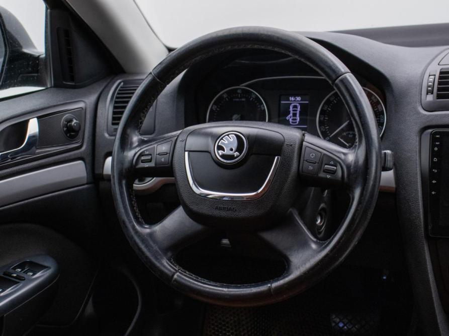 Skoda Octavia II (A5) Рестайлинг Москва  - изображение 15