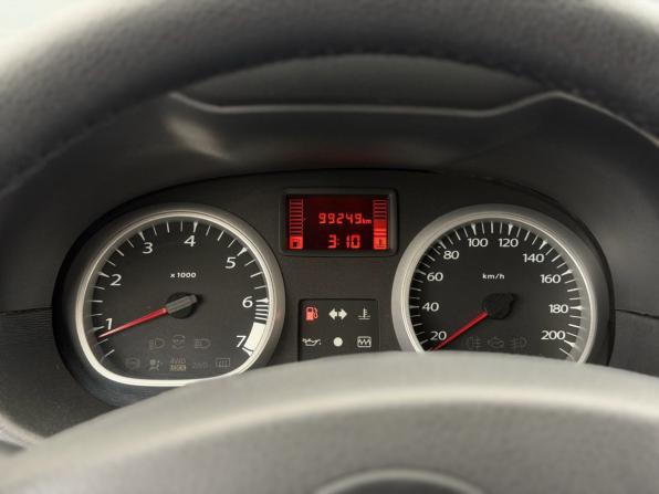 Renault Duster I с пробегом 2013 года, цена 1 045 000 рублей, 99248 км, внедорожник, Автокод Объявления