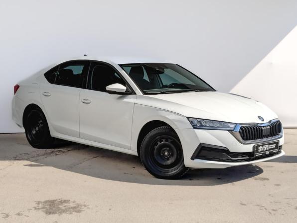 Skoda Octavia IV (A8) с пробегом 2021 года, цена 2 315 000 рублей, 87506 км, лифтбек, Автокод Объявления