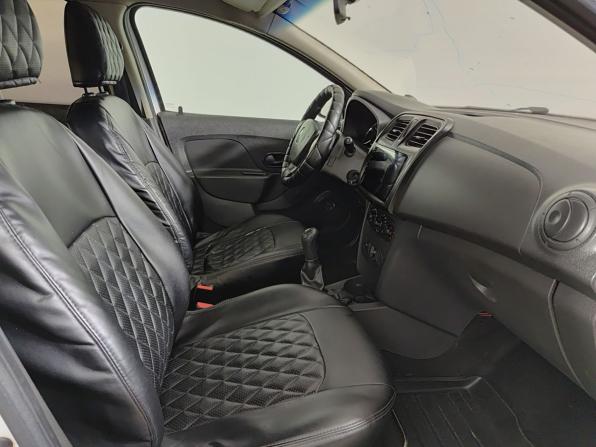 Renault Logan II с пробегом 2017 года, цена 330 000 рублей, 575257 км, седан, Автокод Объявления