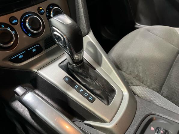 Ford Focus III с пробегом 2012 года, цена 570 000 рублей, 230657 км, хэтчбек, Автокод Объявления