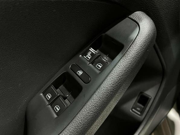Volkswagen Jetta VI с пробегом 2012 года, цена 799 000 рублей, 278611 км, седан, Автокод Объявления