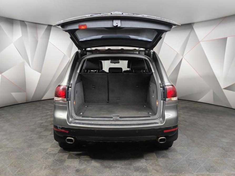 Volkswagen Touareg I Рестайлинг Москва  - изображение 10