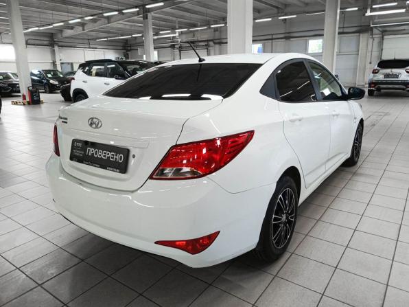 Hyundai Solaris I Рестайлинг с пробегом 2016 года, цена 869 000 рублей, 168741 км, седан, Автокод Объявления