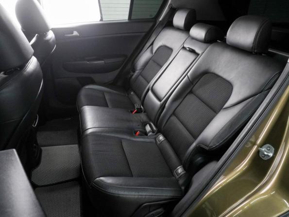 Kia Sportage III Рестайлинг с пробегом 2016 года, цена 1 864 000 рублей, 122892 км, внедорожник, Автокод Объявления