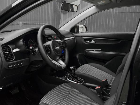 Kia Rio IV с пробегом 2018 года, цена 1 620 000 рублей, 83951 км, хэтчбек, Автокод Объявления