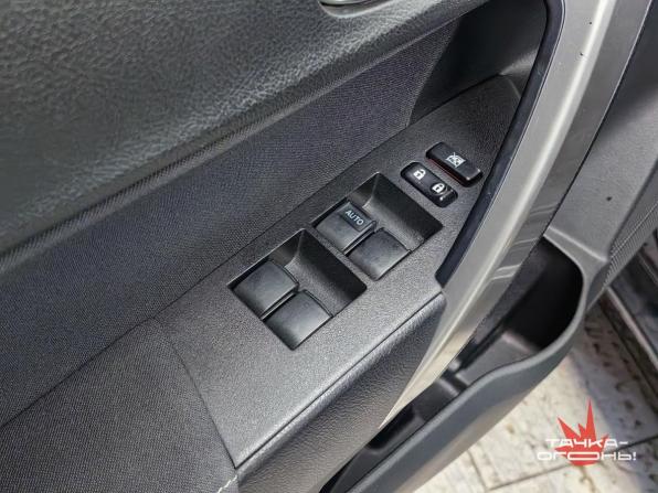 Toyota Corolla XI (E160 E170 E180) с пробегом 2014 года, цена 1 299 000 рублей, 123000 км, седан, Автокод Объявления