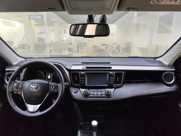 Toyota RAV4 IV (XA40) Рестайлинг с пробегом 2019 года, цена 3 200 000 рублей, 98000 км, внедорожник, Автокод Объявления