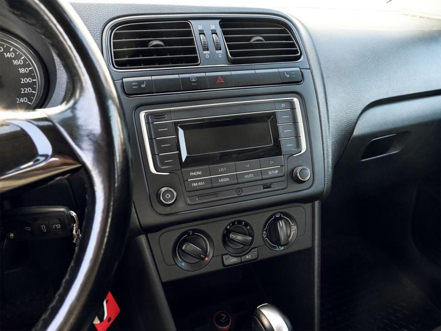 Volkswagen Polo V Рестайлинг Екатеринбург  - изображение 11