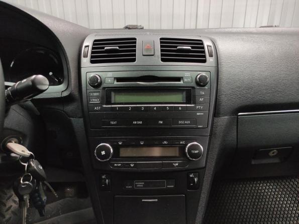Toyota Avensis III с пробегом 2009 года, цена 850 000 рублей, 244132 км, седан, Автокод Объявления