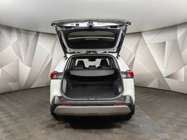 Toyota RAV4 V (XA50) с пробегом 2021 года, цена 3 089 000 рублей, 89372 км, внедорожник, Автокод Объявления