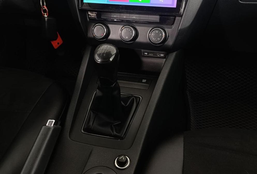 Skoda Octavia III (A7) Волгоград  - изображение 14