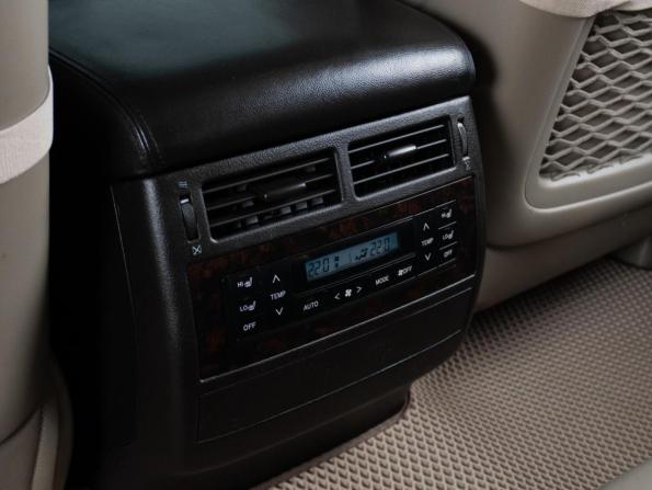 Toyota Land Cruiser 200 Series с пробегом 2011 года, цена 3 250 000 рублей, 218163 км, внедорожник, Автокод Объявления