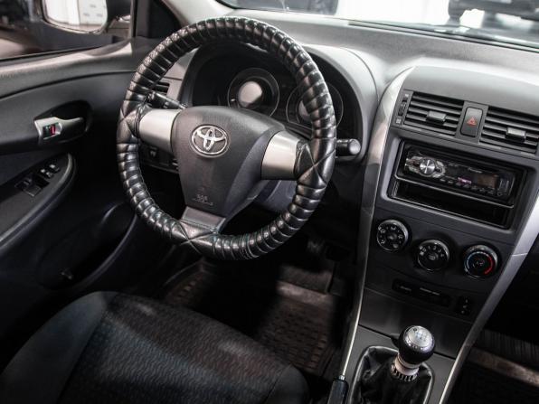 Toyota Corolla X (E140 E150) Рестайлинг с пробегом 2012 года, цена 1 051 000 рублей, 125000 км, седан, Автокод Объявления