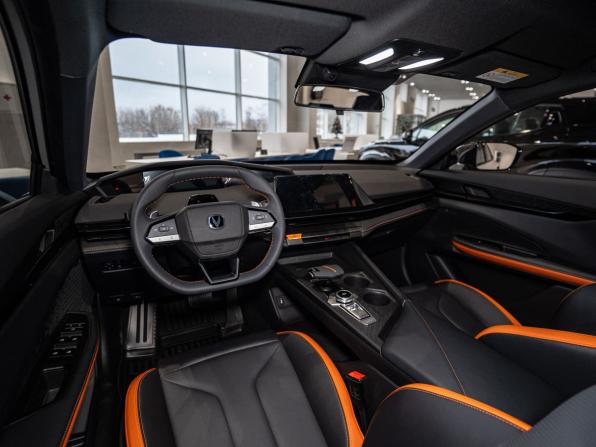 Новый Changan UNI-V I 2025 года, цена 3 429 900 рублей, лифтбек, Автокод Объявления
