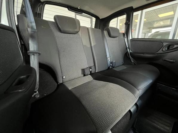 Chevrolet Niva I Рестайлинг с пробегом 2018 года, цена 825 000 рублей, 131800 км, внедорожник, Автокод Объявления