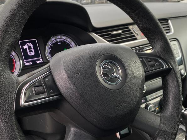 Skoda Octavia III (A7) с пробегом 2016 года, цена 1 659 000 рублей, 143522 км, лифтбек, Автокод Объявления
