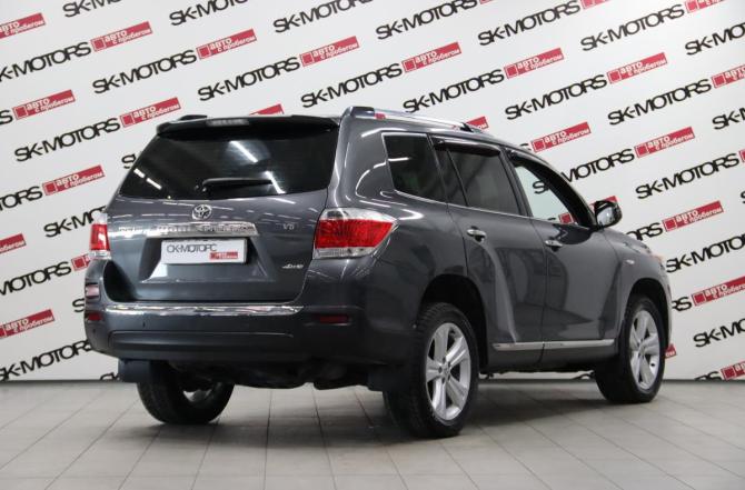 Toyota Highlander II (XU40) Рестайлинг с пробегом 2012 года, цена 2 195 950 рублей, 210578 км, внедорожник, Автокод Объявления