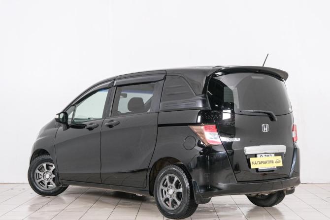Honda Freed I Рестайлинг с пробегом 2012 года, цена 1 099 000 рублей, 190000 км, компактвэн, Автокод Объявления