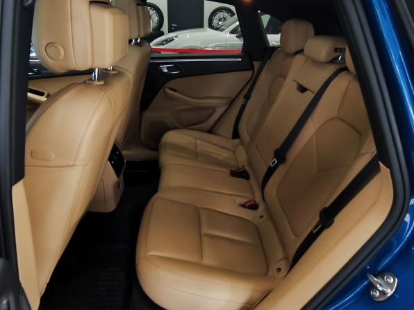 Porsche Macan I с пробегом 2018 года, цена 3 790 000 рублей, 50495 км, внедорожник, Автокод Объявления