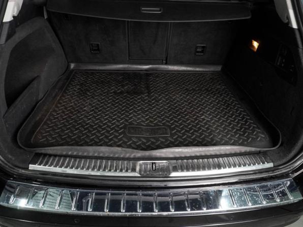 Volkswagen Touareg II с пробегом 2011 года, цена 1 595 000 рублей, 271557 км, внедорожник, Автокод Объявления