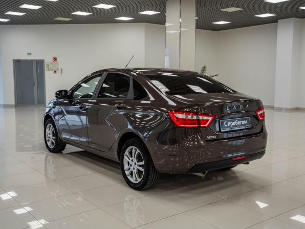 Lada (ВАЗ) Vesta I с пробегом 2018 года, цена 840 000 рублей, 104291 км, седан, Автокод Объявления