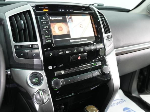Toyota Land Cruiser 200 Series Рестайлинг 1 с пробегом 2012 года, цена 4 250 000 рублей, 198456 км, внедорожник, Автокод Объявления