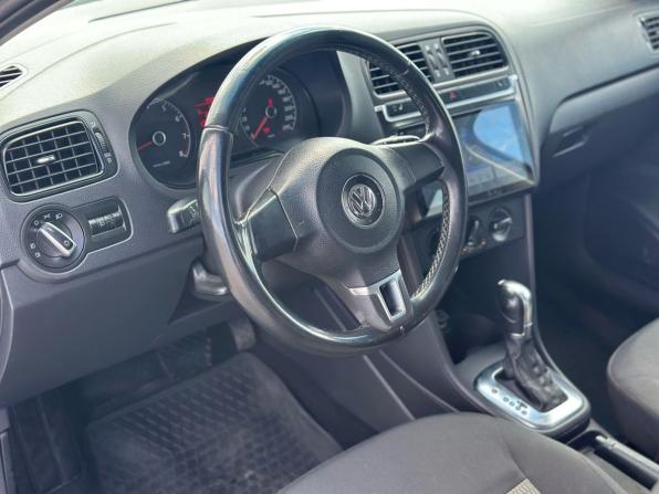 Volkswagen Polo V с пробегом 2013 года, цена 750 000 рублей, 211877 км, седан, Автокод Объявления