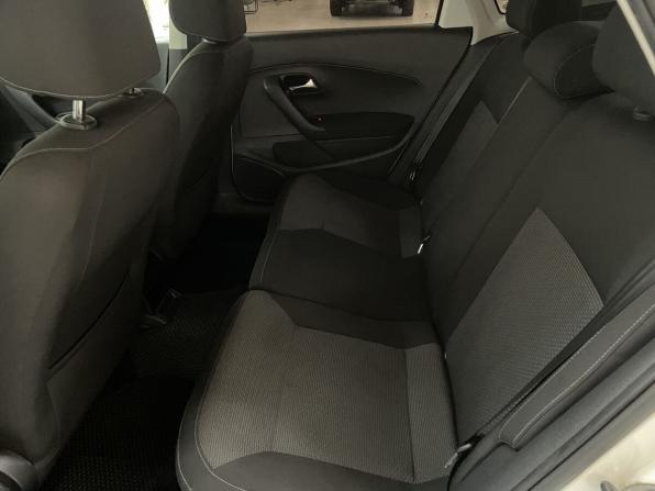 Volkswagen Polo V Рестайлинг с пробегом 2016 года, цена 1 049 000 рублей, 164038 км, седан, Автокод Объявления