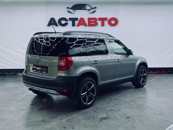 Skoda Yeti I с пробегом 2012 года, цена 850 000 рублей, 226411 км, внедорожник, Автокод Объявления