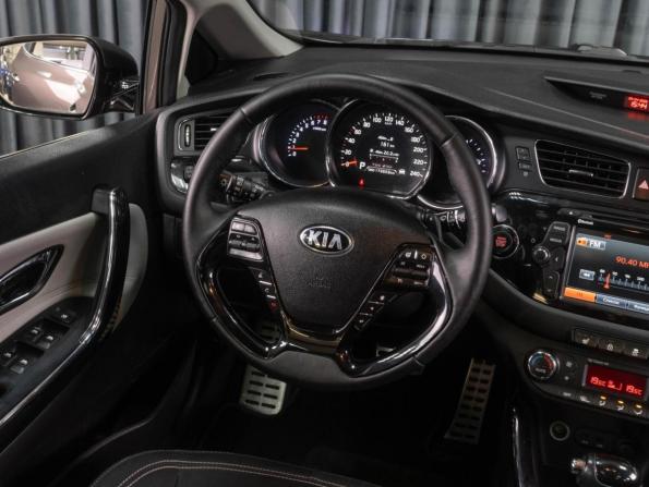 Kia Ceed II с пробегом 2013 года, цена 1 434 000 рублей, 173603 км, хэтчбек, Автокод Объявления