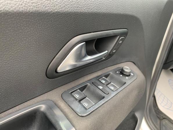 Volkswagen Amarok I Рестайлинг с пробегом 2018 года, цена 2 650 000 рублей, 171823 км, offers.body_type.unknown, Автокод Объявления